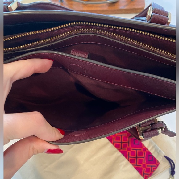 Tory Burch small Robinson tote - Picture 2 of 8